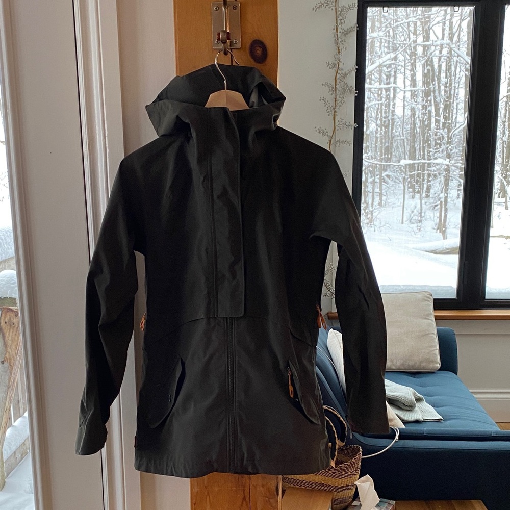 Dark Green MEC Hooded Ski Shell / rain Jacket XS